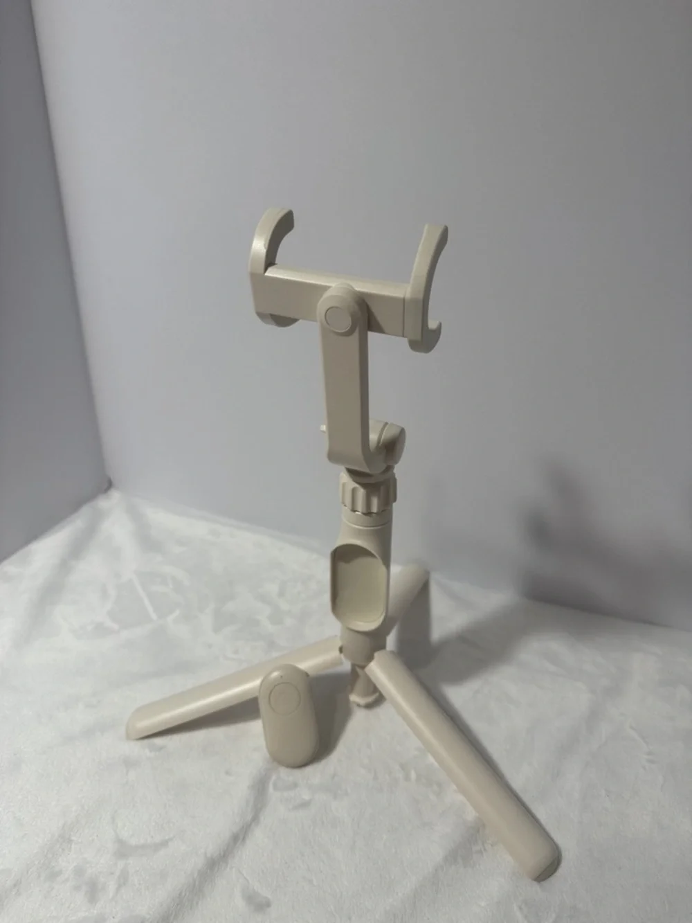Heyday Desktop Tripod + Phone Mount includes Bluetooth Remote - Stone White
